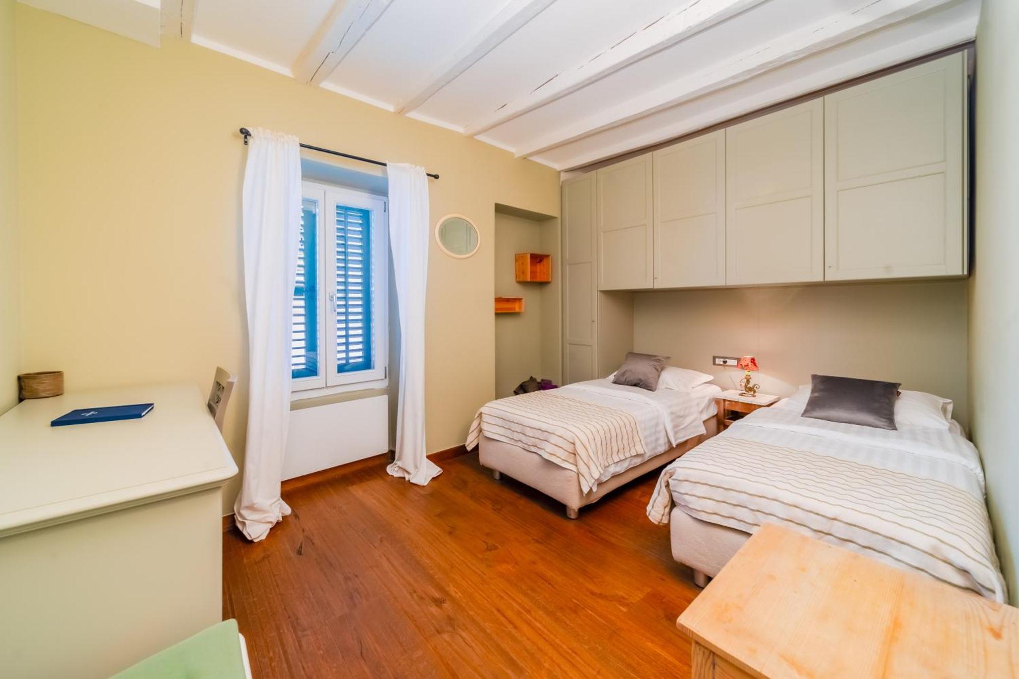 Apartment Mediterraneo 로비니 외부 사진